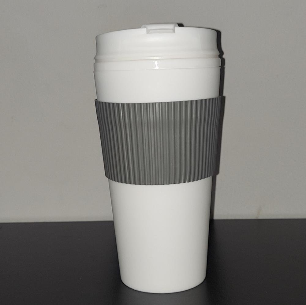 16 oz. Screw-Top Cup with White Body and Gray Sleeve